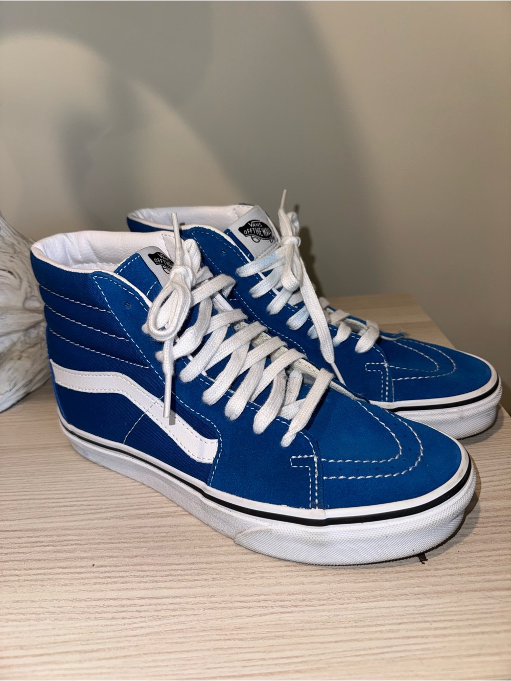 Vans Blue Suede and White Sk8-Hi Athletic High-Top Shoes Mens 6 worn 1 time